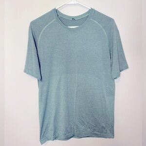 Mens Lululemon Metal Vent t shirt